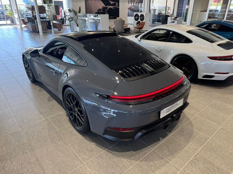 Porsche Porsche - Concessionaria Gesicar Livorno