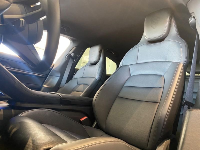 Porsche Porsche - Concessionaria Gesicar Livorno