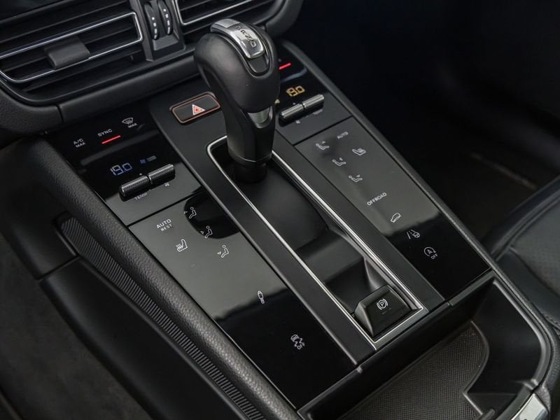 Porsche Porsche - Concessionaria Gesicar Livorno