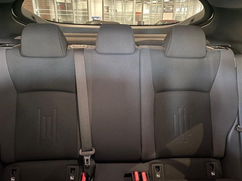 Toyota Toyota - Concessionaria Gesicar Livorno