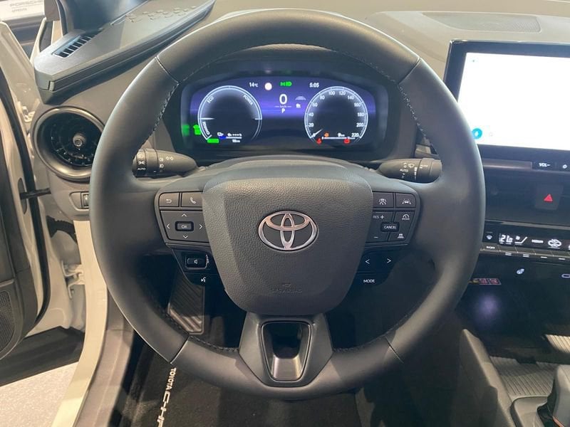 Toyota Toyota - Concessionaria Gesicar Livorno