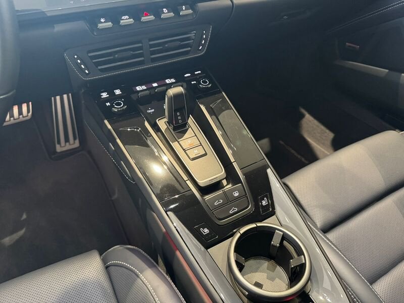 Porsche Porsche - Concessionaria Gesicar Livorno