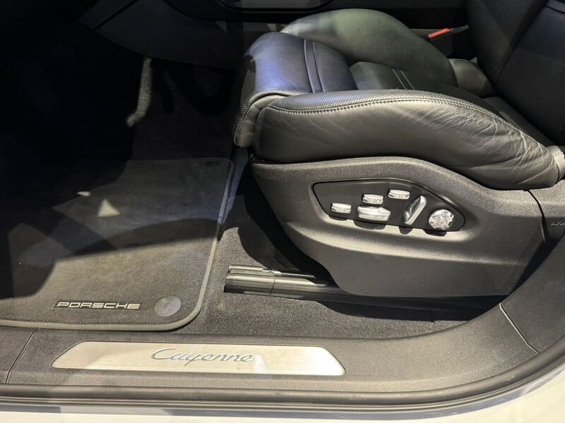 Porsche Porsche - Concessionaria Gesicar Livorno