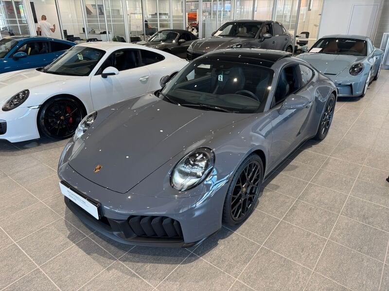 Porsche Porsche - Concessionaria Gesicar Livorno