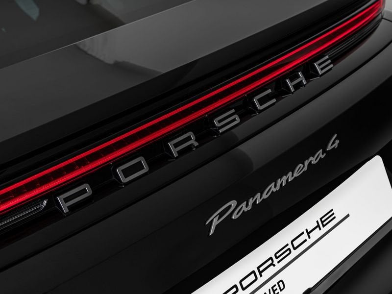 Porsche Porsche - Concessionaria Gesicar Livorno