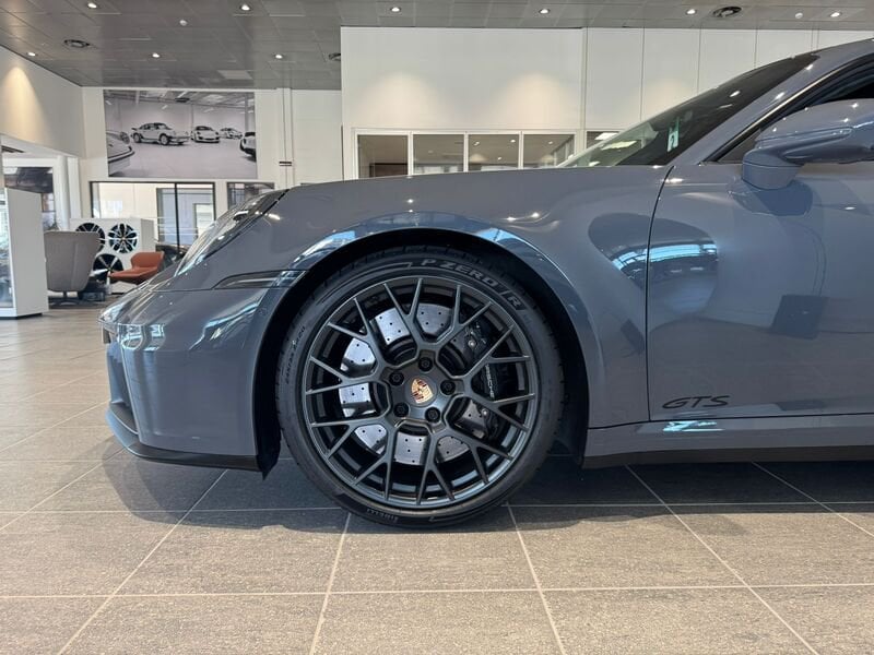 Porsche Porsche - Concessionaria Gesicar Livorno