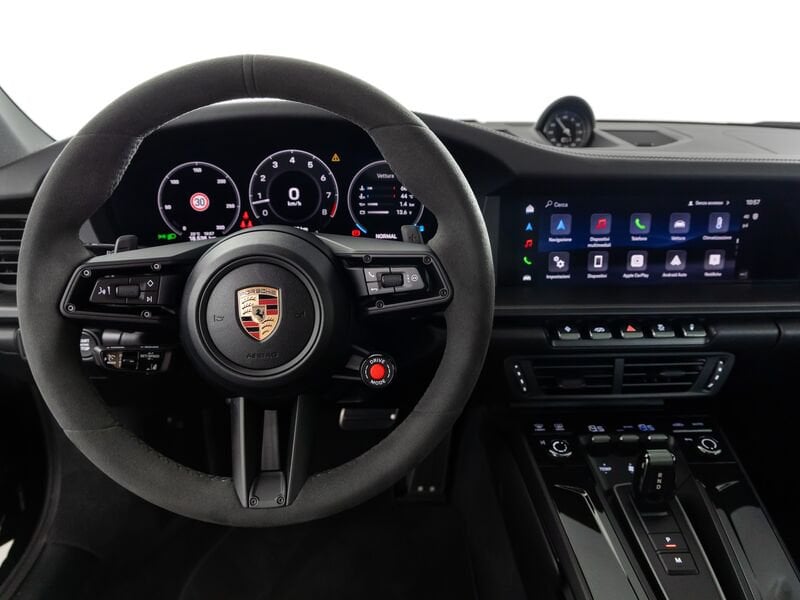 Porsche Porsche - Concessionaria Gesicar Livorno