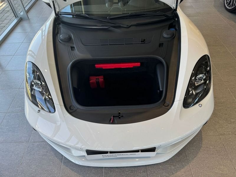 Porsche Porsche - Concessionaria Gesicar Livorno