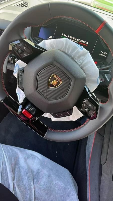 Lamborghini Lamborghini - Concessionaria Gesicar Livorno