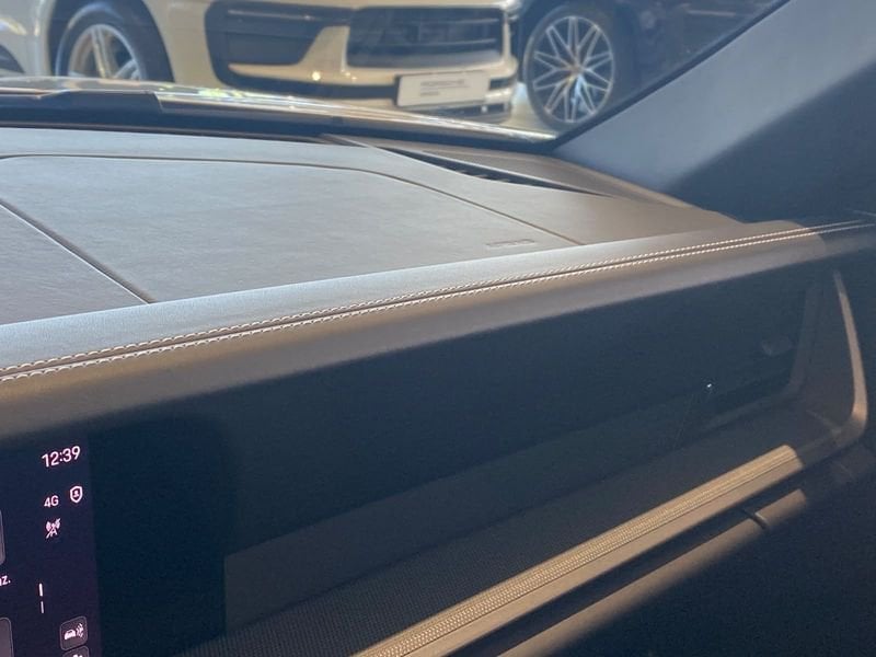 Porsche Porsche - Concessionaria Gesicar Livorno