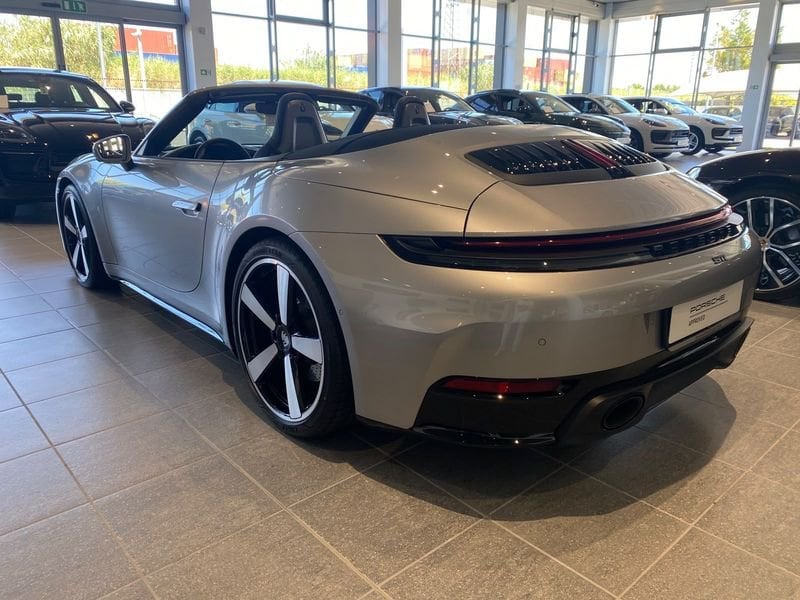 Porsche Porsche - Concessionaria Gesicar Livorno