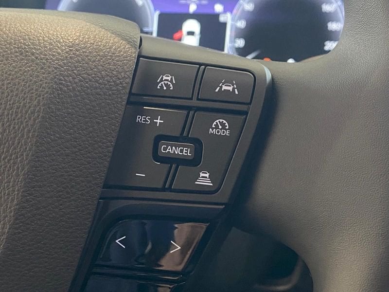 Toyota Toyota - Concessionaria Gesicar Livorno