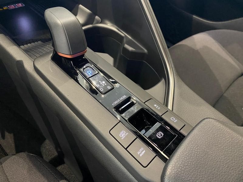 Toyota Toyota - Concessionaria Gesicar Livorno