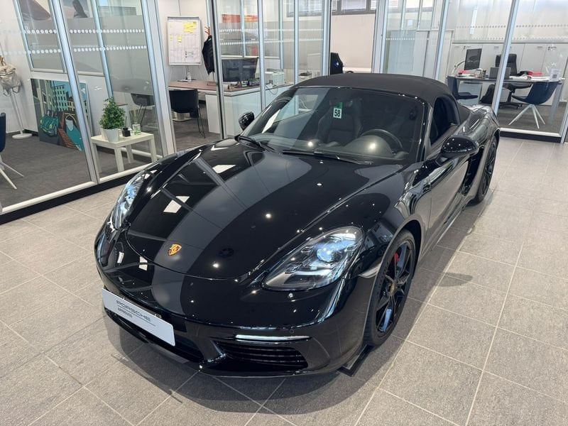 Porsche Porsche - Concessionaria Gesicar Livorno