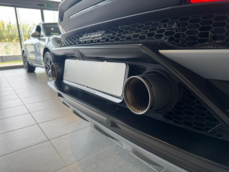 Lamborghini Lamborghini - Concessionaria Gesicar Livorno