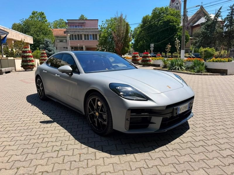 Porsche Porsche - Concessionaria Gesicar Livorno