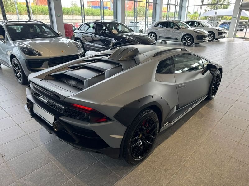 Lamborghini Lamborghini - Concessionaria Gesicar Livorno