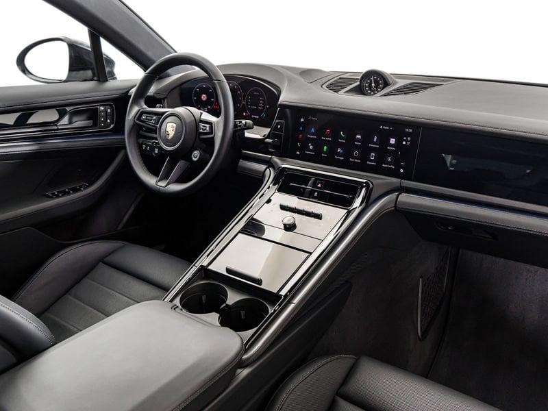 Porsche Porsche - Concessionaria Gesicar Livorno