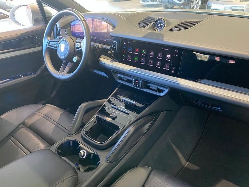 Porsche Porsche - Concessionaria Gesicar Livorno