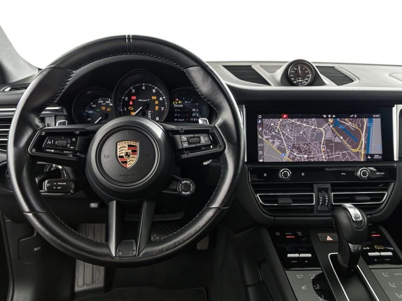 Porsche Porsche - Concessionaria Gesicar Livorno