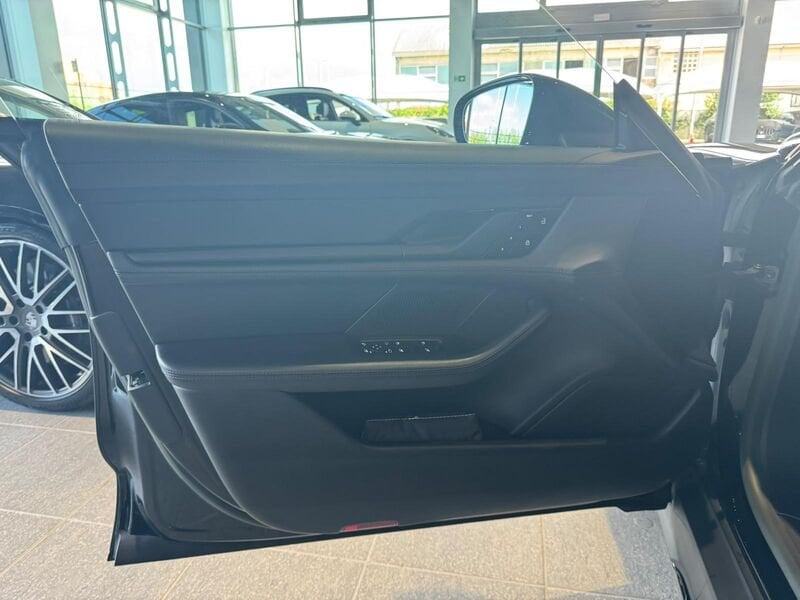 Porsche Porsche - Concessionaria Gesicar Livorno
