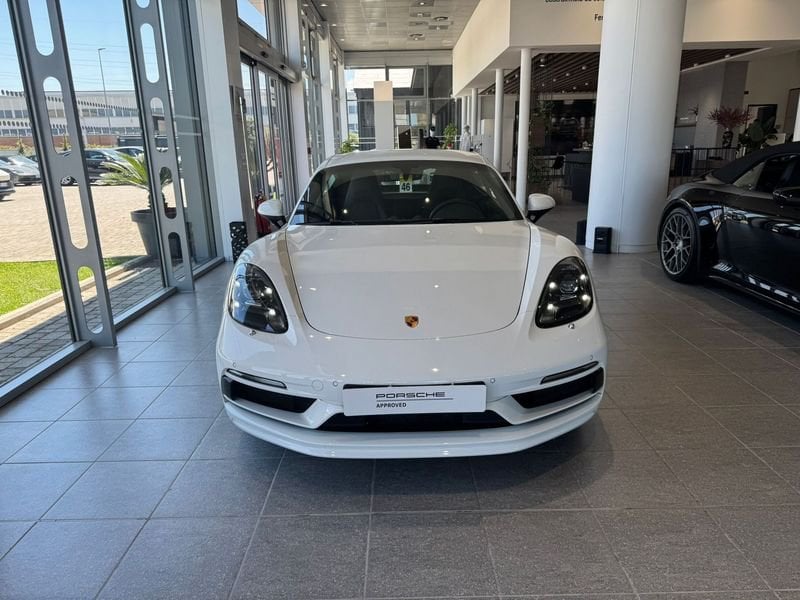 Porsche Porsche - Concessionaria Gesicar Livorno
