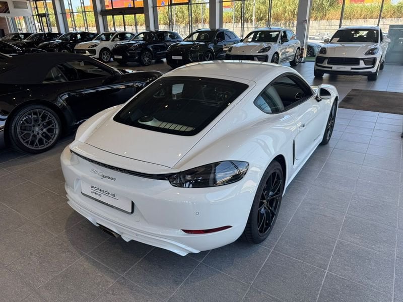 Porsche Porsche - Concessionaria Gesicar Livorno