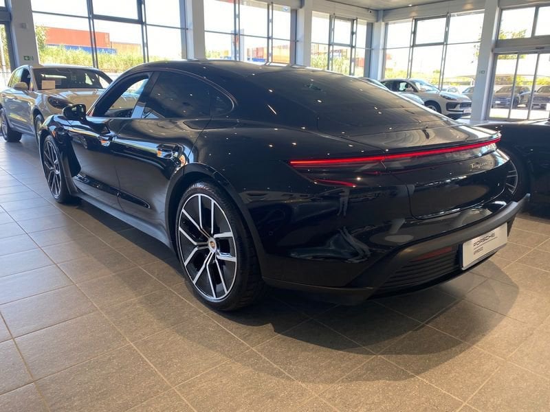 Porsche Porsche - Concessionaria Gesicar Livorno