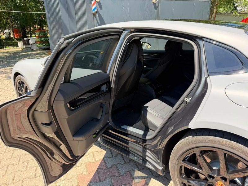 Porsche Porsche - Concessionaria Gesicar Livorno