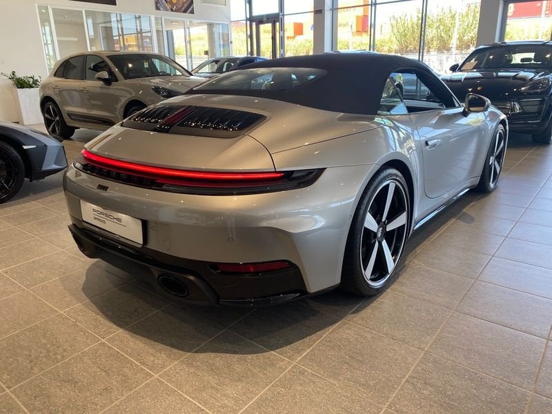 Porsche Porsche - Concessionaria Gesicar Livorno