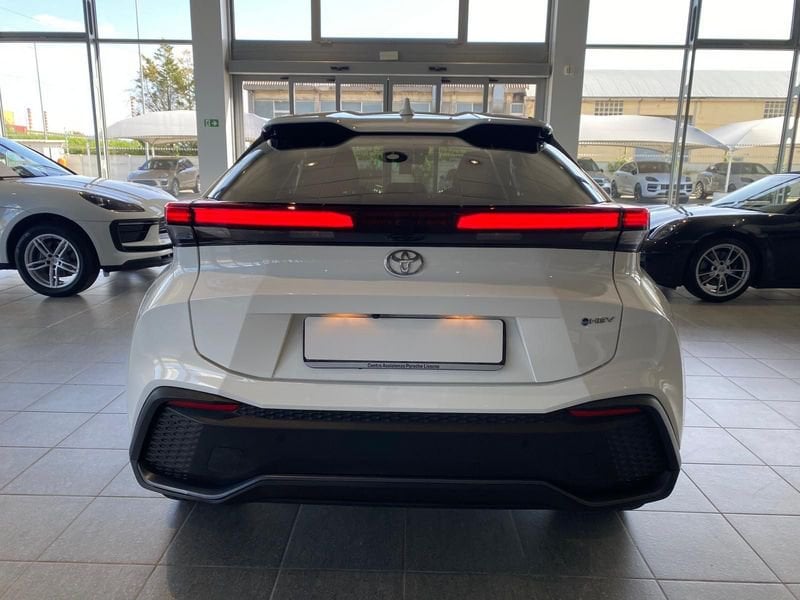 Toyota Toyota - Concessionaria Gesicar Livorno