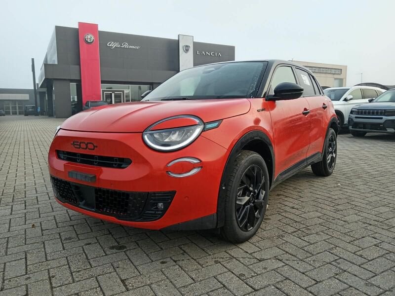 FIAT 600 1.2 Hybrid 145cv Sport