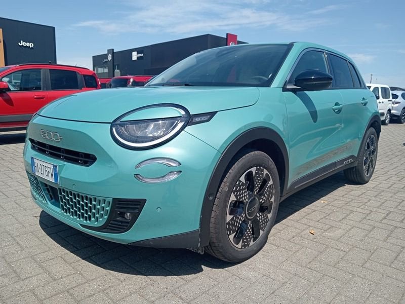 FIAT 600 1.2 Hybrid 145cv La Prima