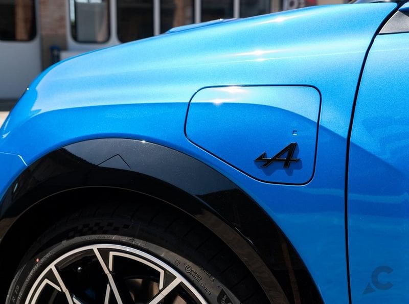 Alpine A290