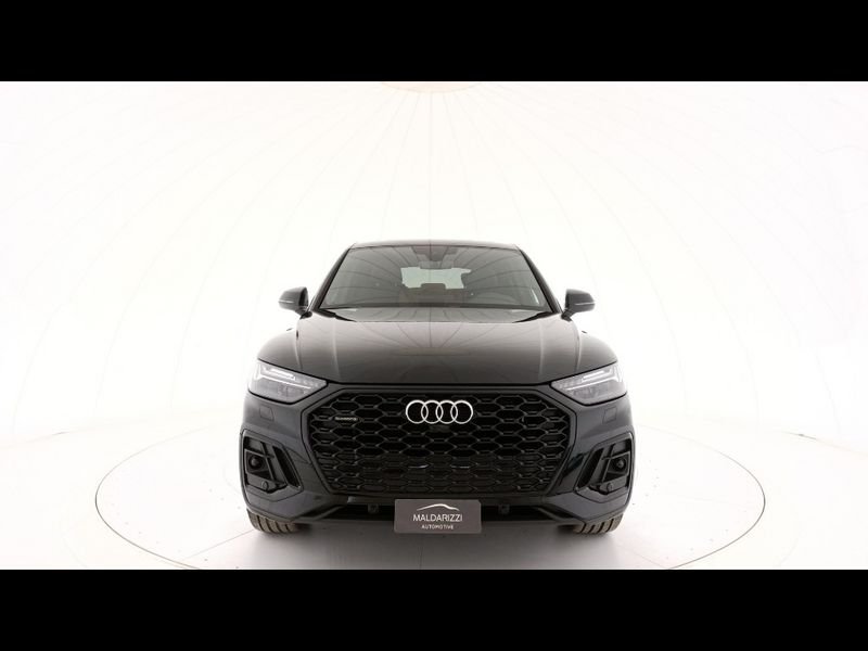 Audi Q5 completo